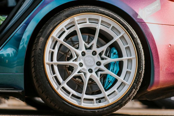 Quels sont les avantages d'utiliser des vêtements de moto à haute visibilité ?